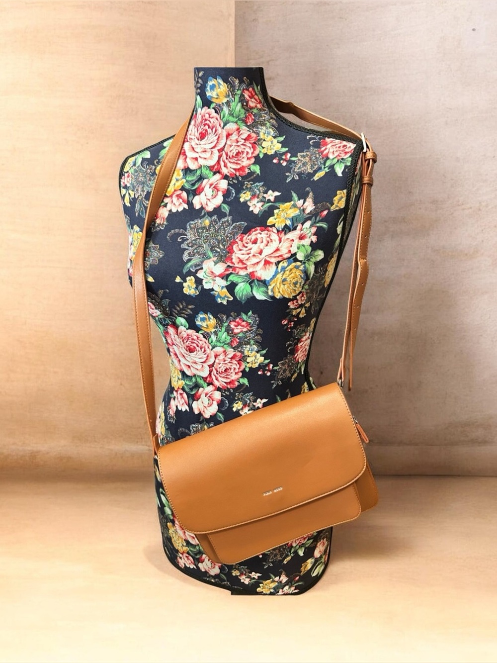 Pixie Mood Brown Crossbody Bag Magnetic Closure Adjustable Strap Inner Pockets